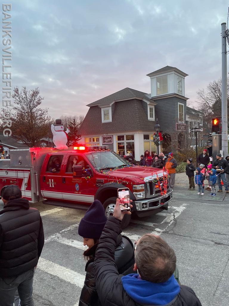 Frosty Parade '21